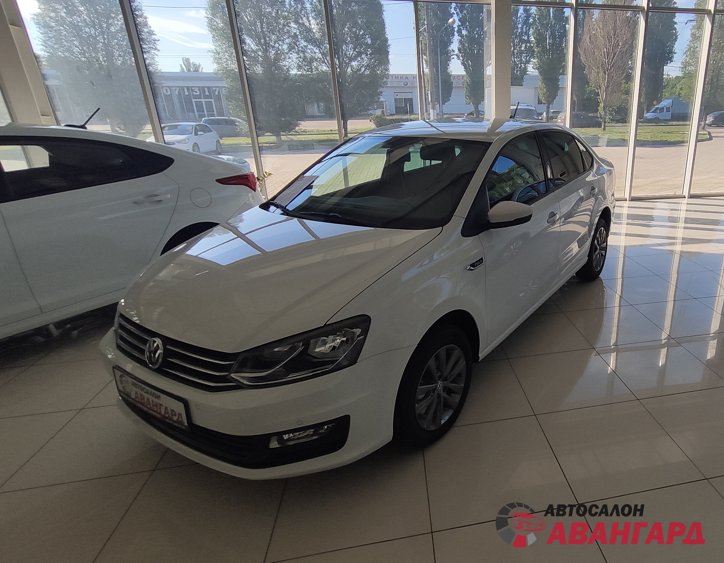 Volkswagen Polo (Фольксваген Поло) MPI 1.6 16кл. (110 л.с.) 5МКП | Купить новый  автомобиль в Донецке ДНР, в наличии и под заказ | Автосалон Авангард