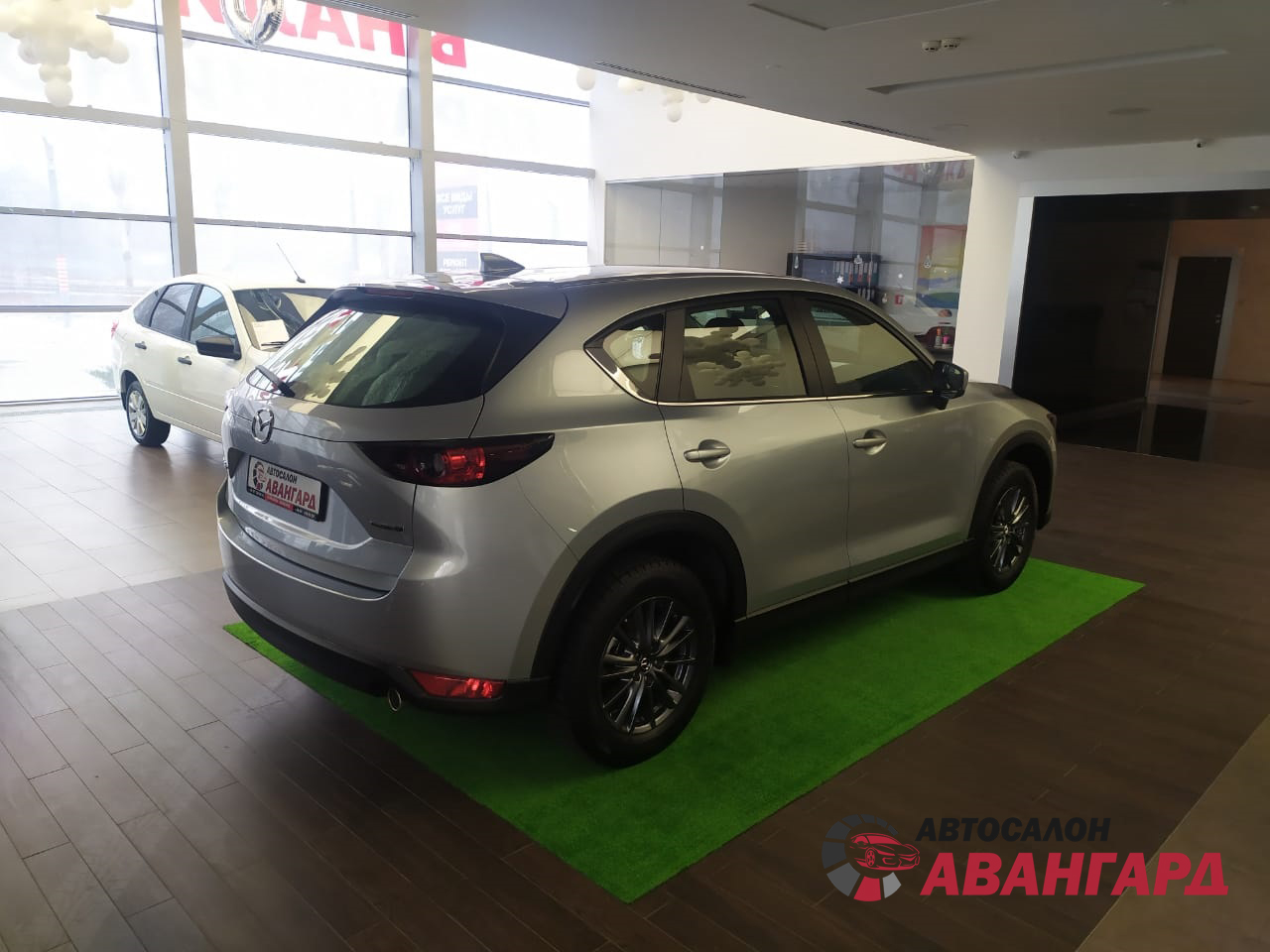 НОВЫЙ Mazda CX-5 2.0 SKY 150 л.с. 6AT 2WD Active Sonic Silver (серебро) |  Купить новый автомобиль в Донецке ДНР, в наличии и под заказ | Автосалон  Авангард