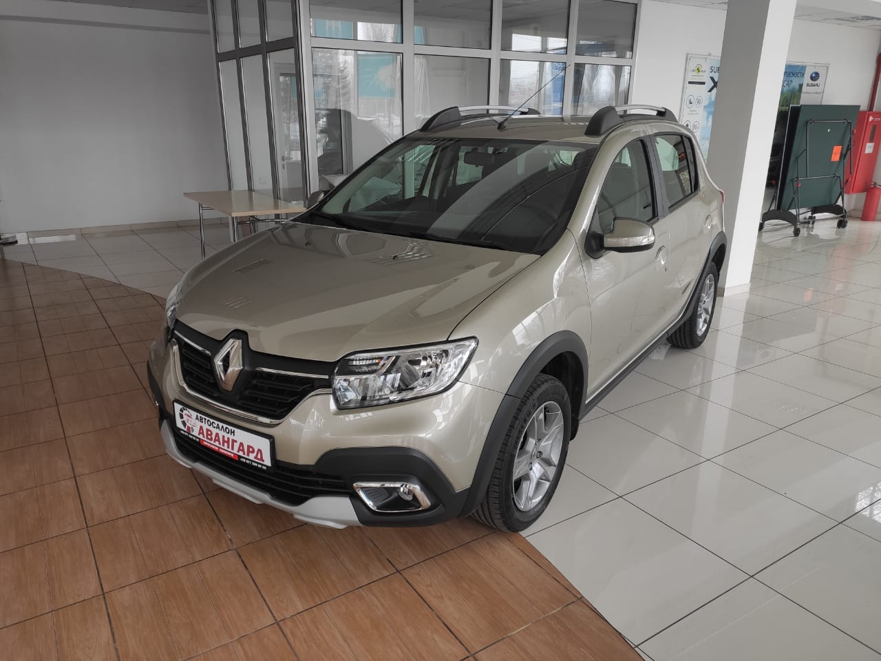 Кроссовер Renault Sandero Stepway 1.6 8кл. 82л.с. 5МТ, Life, Светлый базальт,  2021 | Купить новый автомобиль в Донецке ДНР, в наличии и под заказ |  Автосалон Авангард