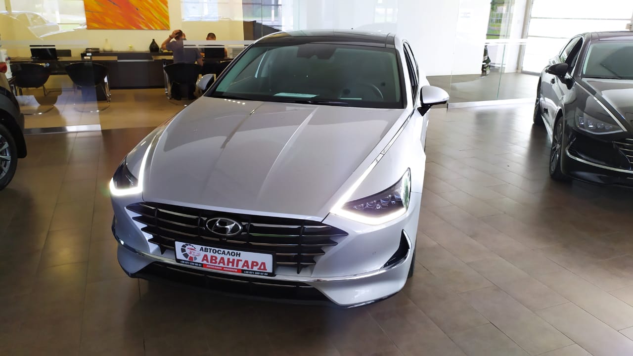 Hyundai SONATA 2.5 MPI (180 л.с.) 6АТ. Prestige. Серебристый. 2021 | Купить  новый автомобиль в Донецке ДНР, в наличии и под заказ | Автосалон Авангард