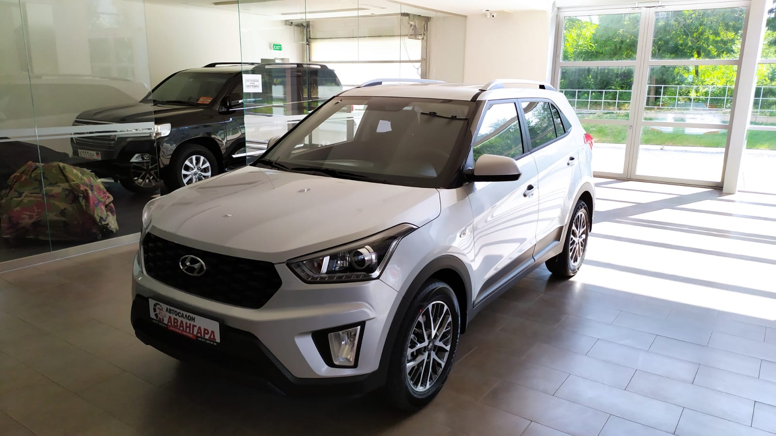 HYUNDAI CRETA 2.0л 6AT 4WD. Travel. Серебристый. 2021 | Купить новый  автомобиль в Донецке ДНР, в наличии и под заказ | Автосалон Авангард