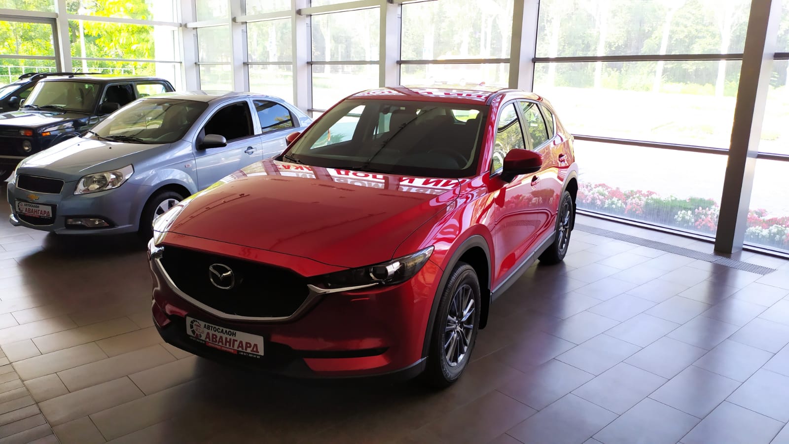 Mazda CX-5 2.0 150 л.с. 6АТ 4х4 Active, Красный, 2021 | Купить новый  автомобиль в Донецке ДНР, в наличии и под заказ | Автосалон Авангард