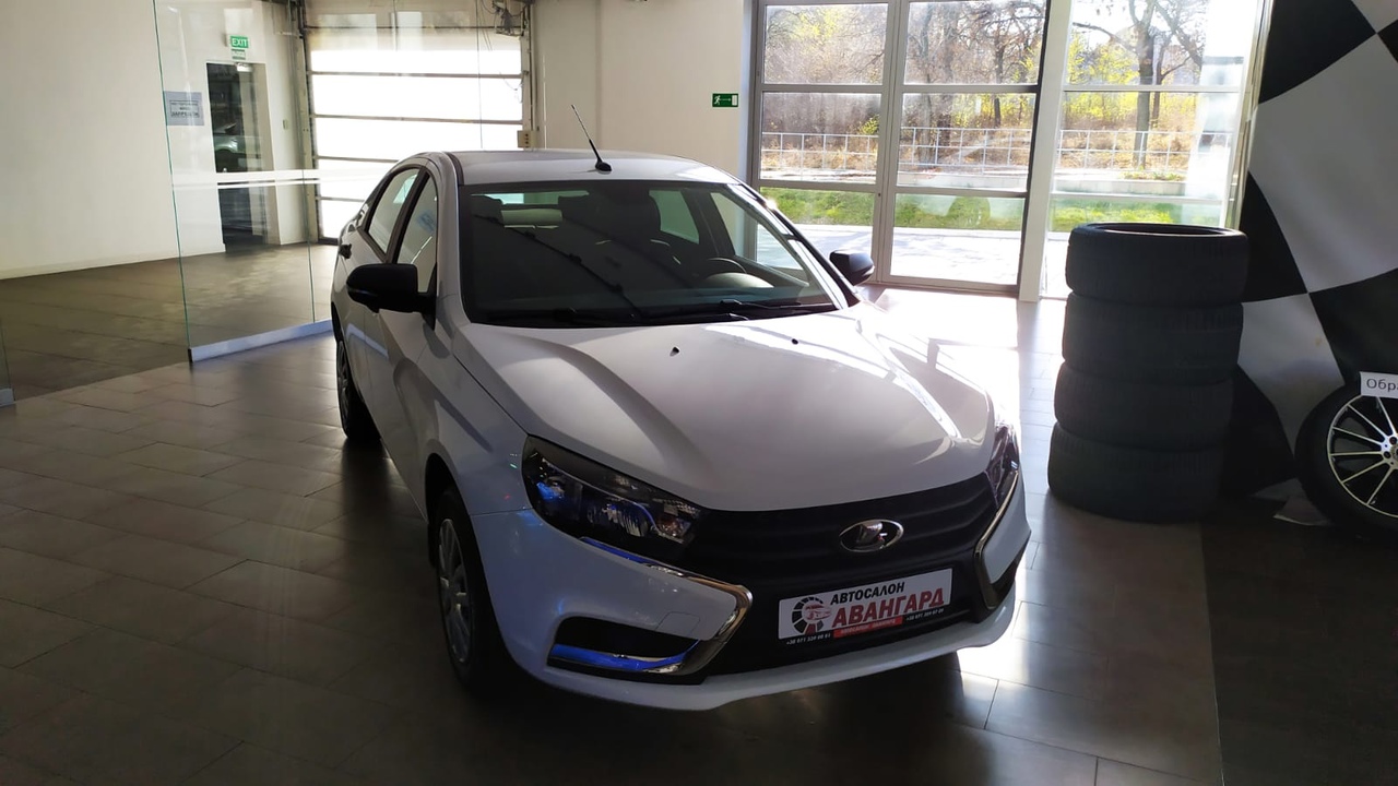 LADA VESTA СЕДАН 1.6 л 16-кл. (106 л.с.), 5МТ, Classic Start. Белый. 2021 |  Купить новый автомобиль в Донецке ДНР, в наличии и под заказ | Автосалон  Авангард