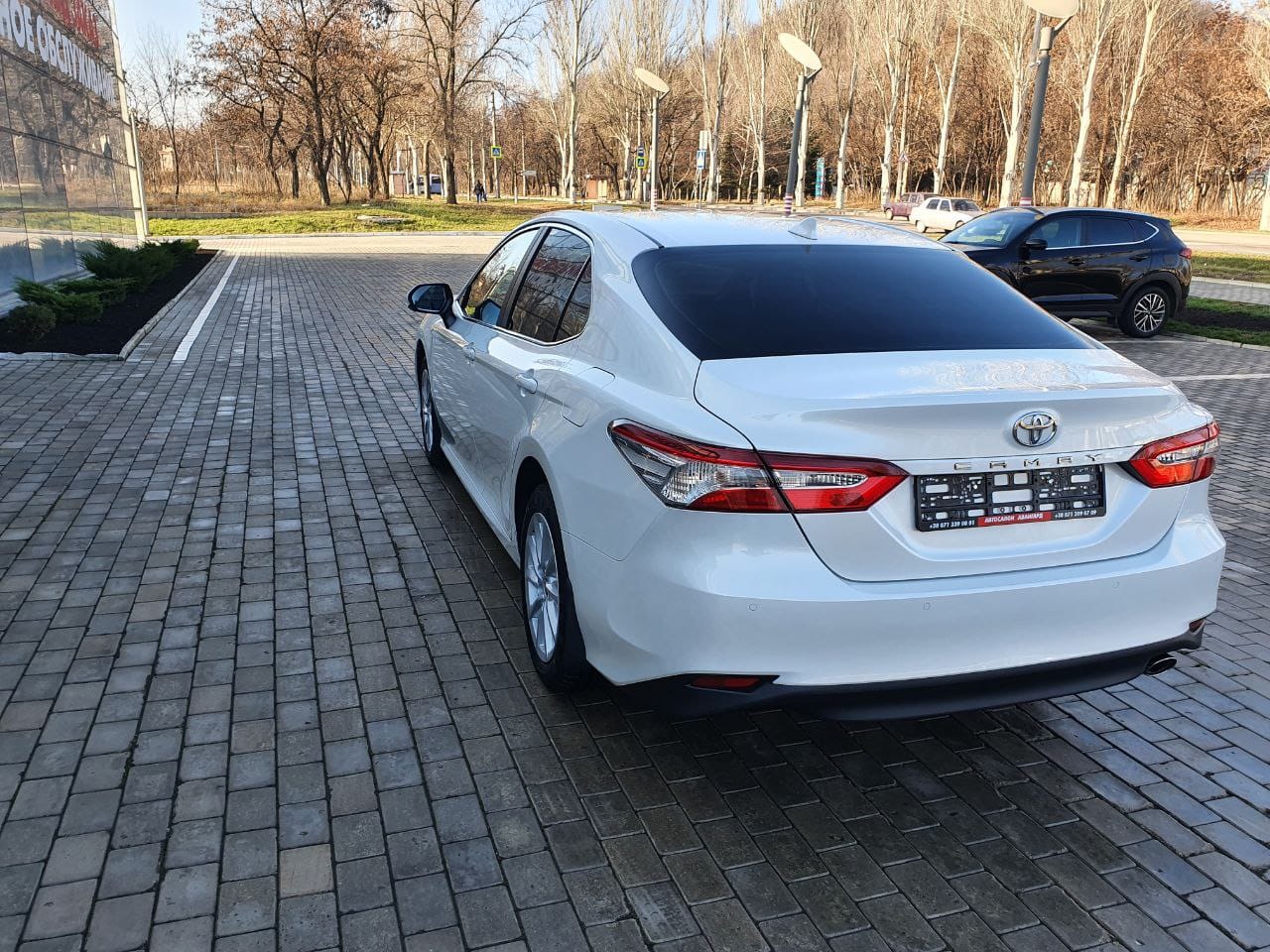 TOYOTA CAMRY 2.5л. (200 л.с.) бензин. 8 АКПП. Элеганс. Белый. 2021 Донецк  ДНР | Купить новый автомобиль в Донецке ДНР, в наличии и под заказ |  Автосалон Авангард