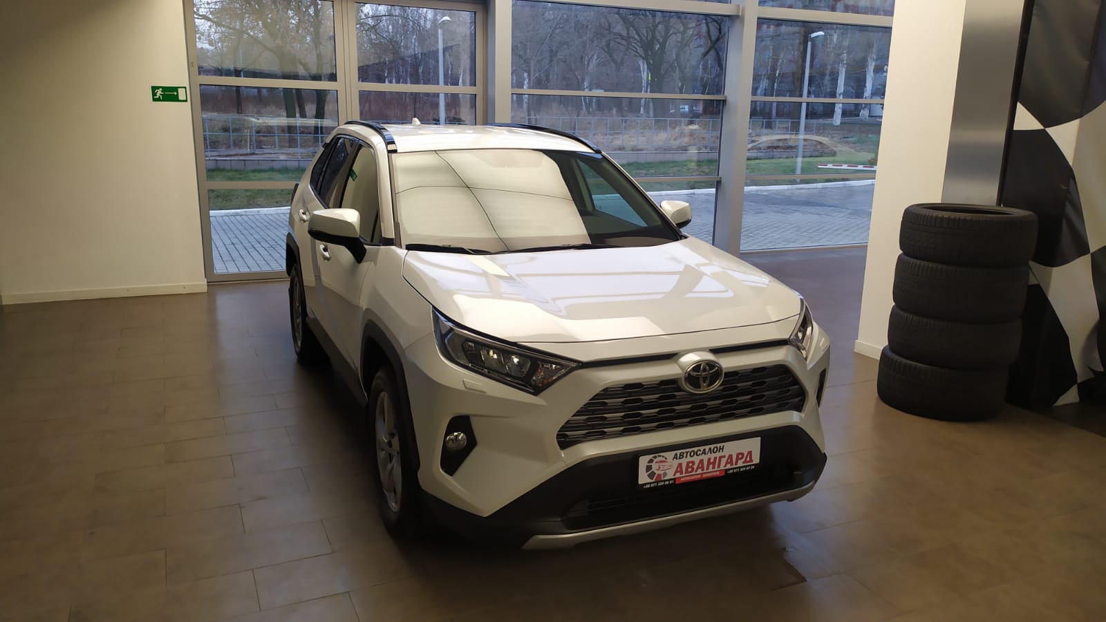 TOYOTA RAV4 2.0, CVT (вариатор) 4WD. Комфорт. Белый. 2021 | Купить новый  автомобиль в Донецке ДНР, в наличии и под заказ | Автосалон Авангард