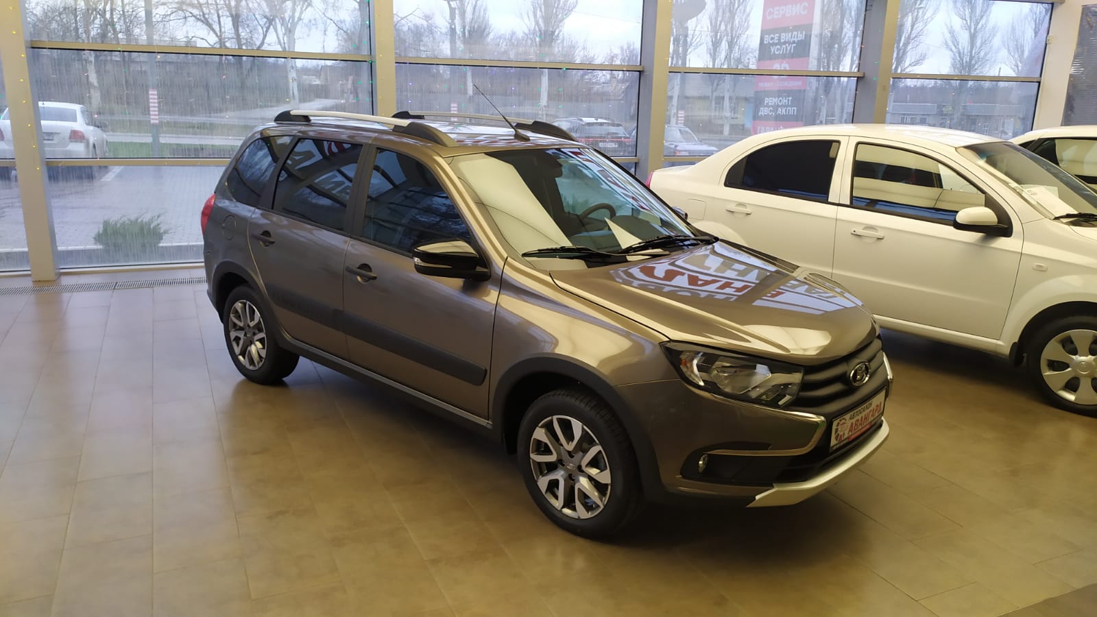 LADA GRANTA CROSS 1.6 л 16-кл. (106 л.с.), 5АМТ, Luxe, Золотисто-коричневый  Кориандр 2021 Автосалон ДНР | Купить новый автомобиль в Донецке ДНР, в  наличии и под заказ | Автосалон Авангард