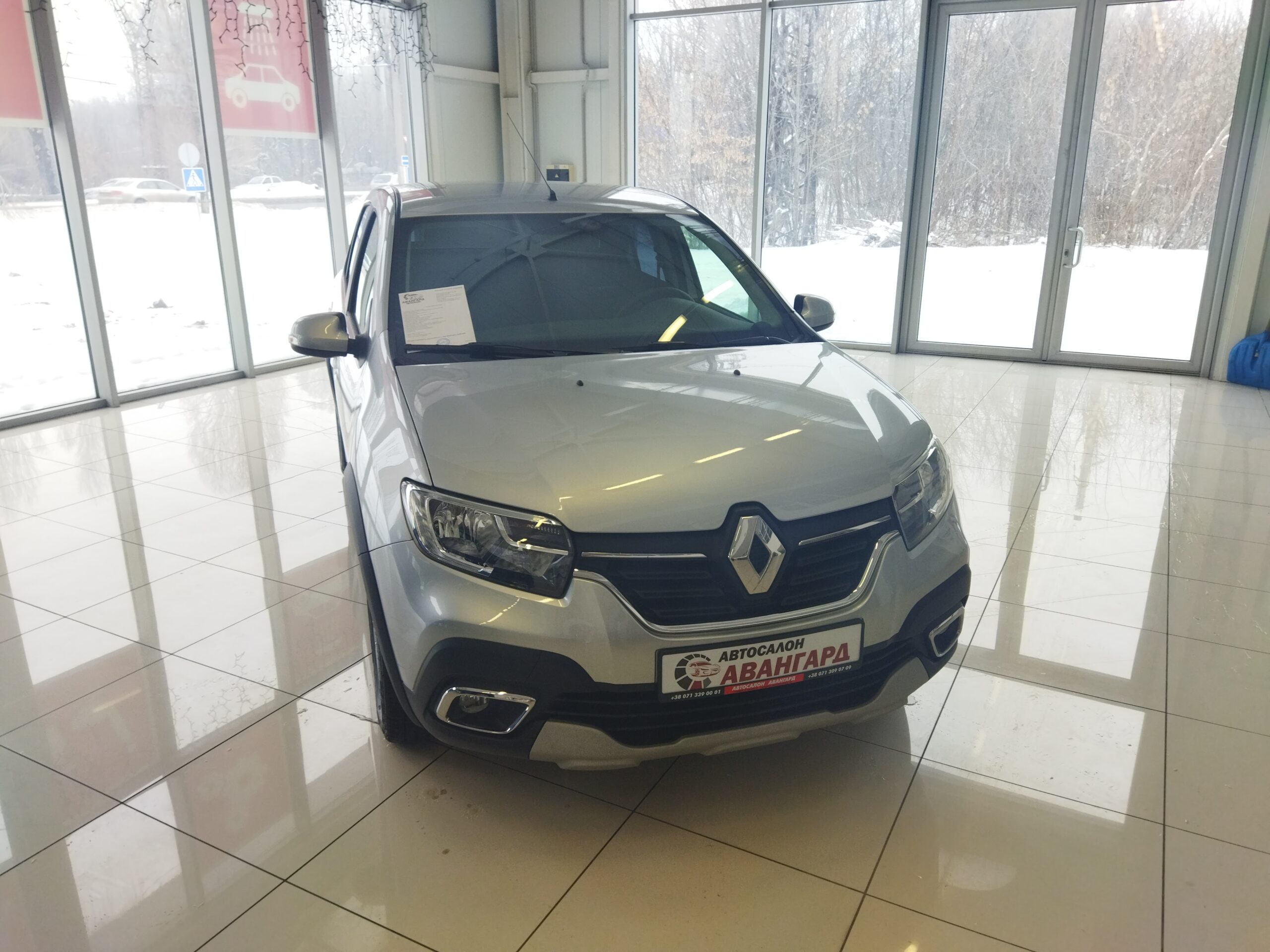 Renault LOGAN Stepway седан 1.6 л., 16-кл., (113 л.с.). 5MT. Life. Серый.  2021 | Купить новый автомобиль в Донецке ДНР, в наличии и под заказ |  Автосалон Авангард