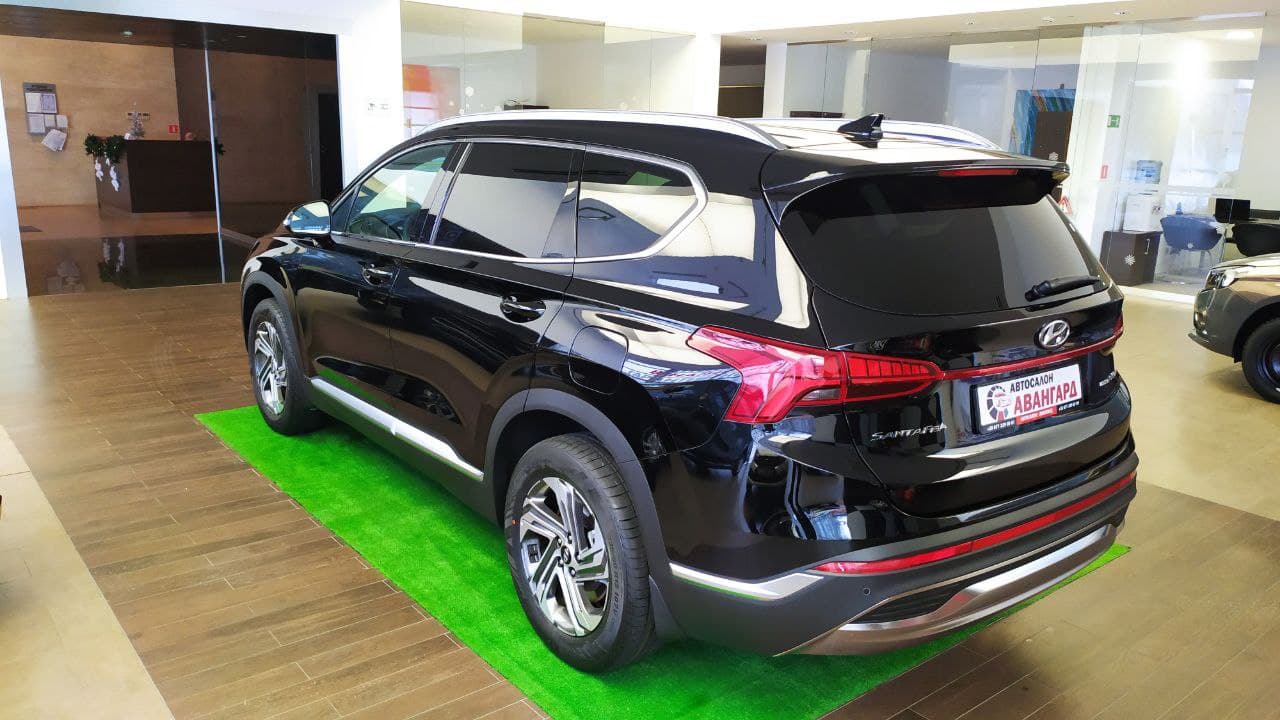 Hyundai Santa Fe 2.2 дизель (199л.с.) 8АТ. 4WD. Prestige 2021