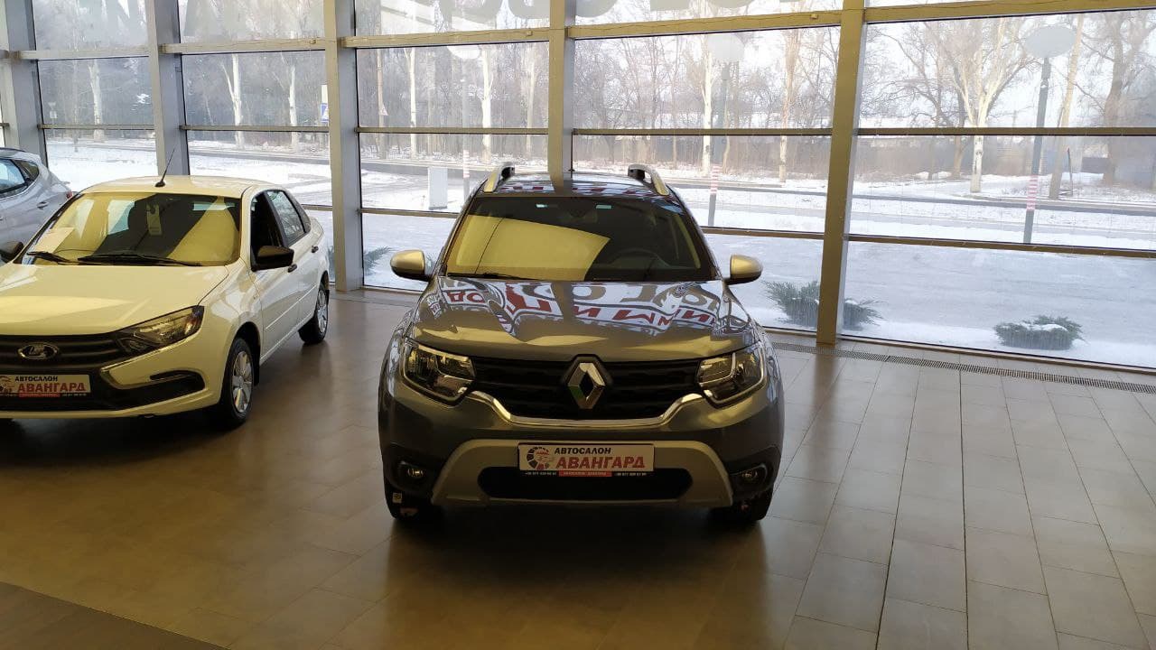 Renault Duster 2.0 16 кл. 143 л.с. 6 МТ 4х4 комплектации Drive + Пакет  Комфорт 2021 года выпуска. | Купить новый автомобиль в Донецке ДНР, в  наличии и под заказ | Автосалон Авангард