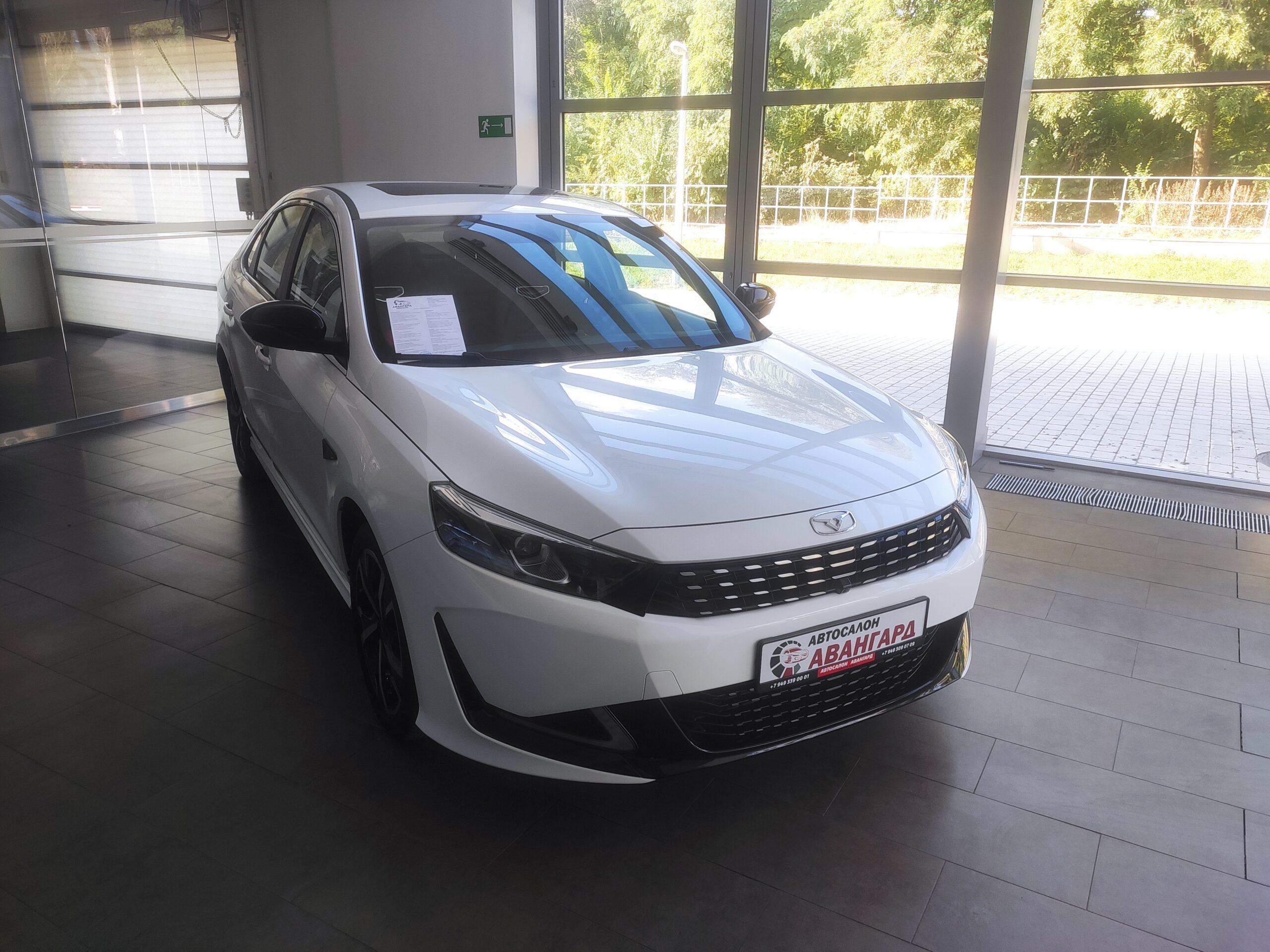 KAIYI E5 1.5 Turbo 147 л.с. CVT9. Luxury Plus. Белый. 2023 | Купить новый  автомобиль в Донецке ДНР, в наличии и под заказ | Автосалон Авангард