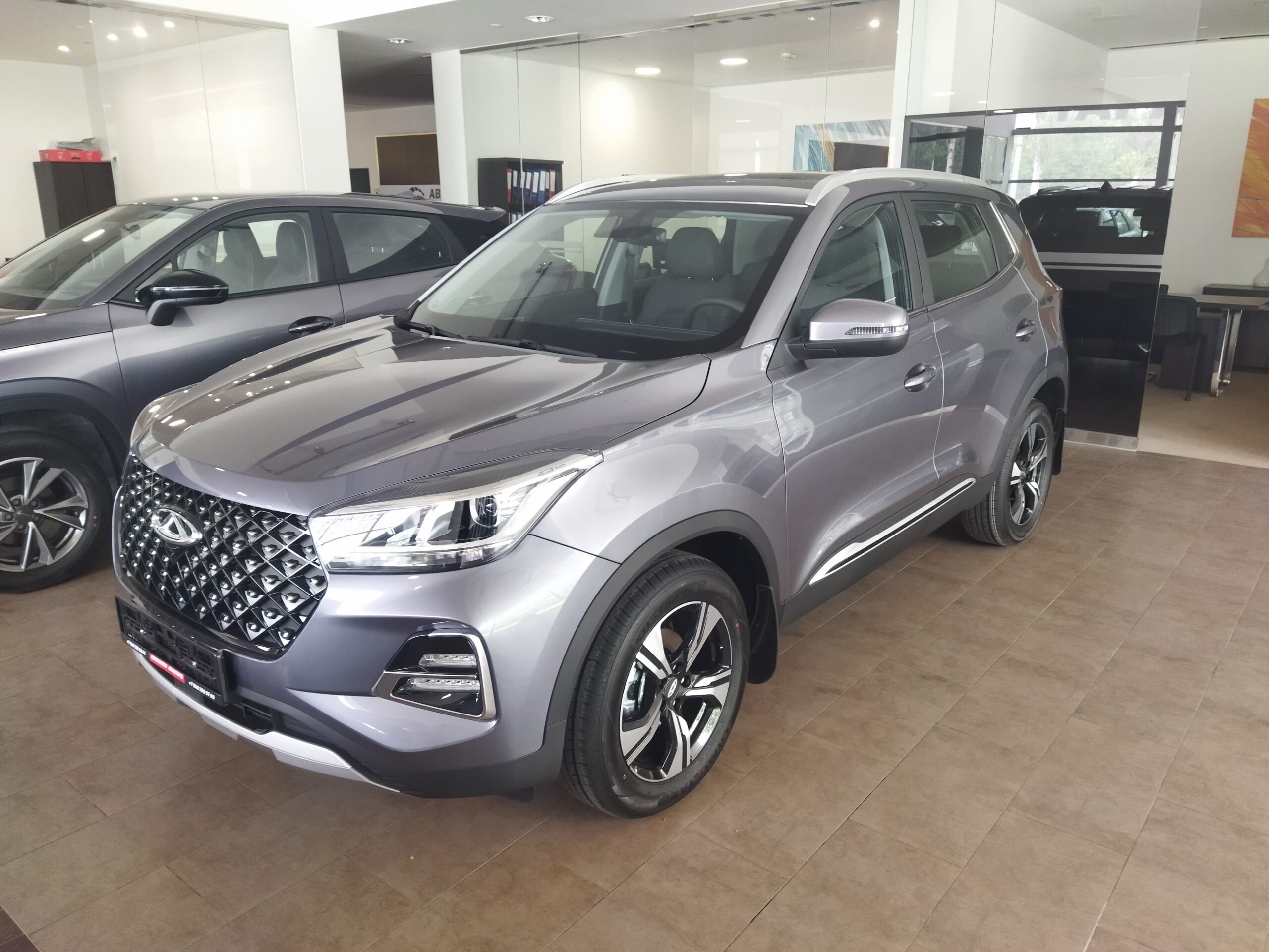 CHERY TIGGO 4 PRO 1.5 (113 л.с.) CVT18. Family. Серый. 2024 | Купить новый  автомобиль в Донецке ДНР, в наличии и под заказ | Автосалон Авангард