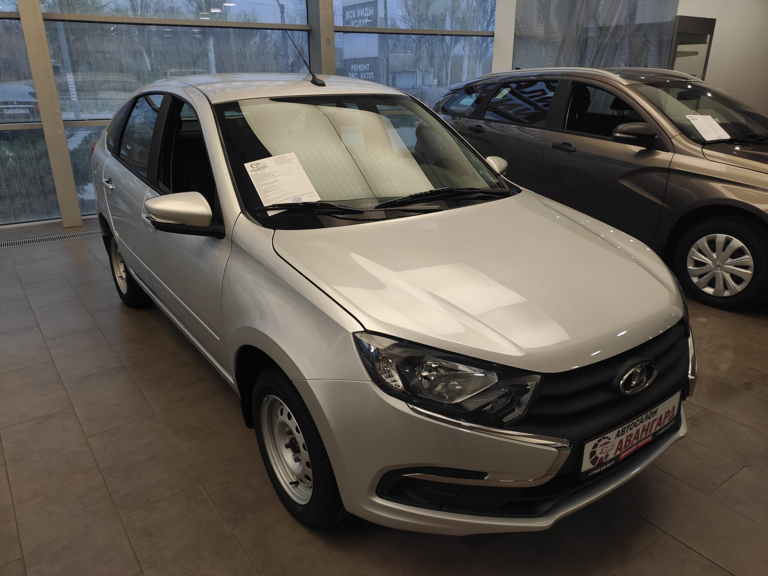 LADA GRANTA Лифтбэк 1.6 л 16-кл. (106 л.с.), 5МТ. Comfort24. Серебристый. 2024